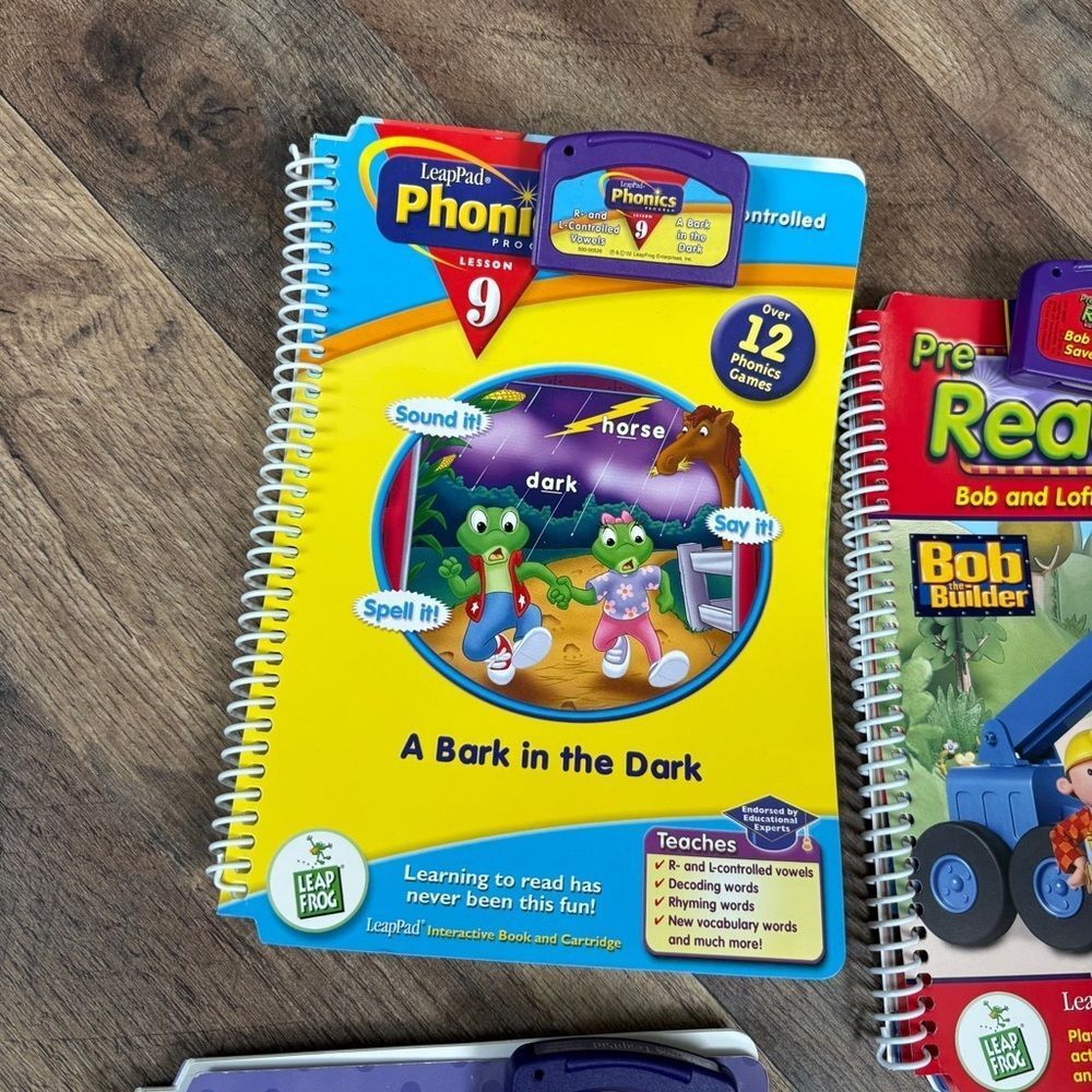LeapFrog LeapPad Interactive Phonics Book & Cartridge set of 4 Pre-reading - Picture 7 of 11